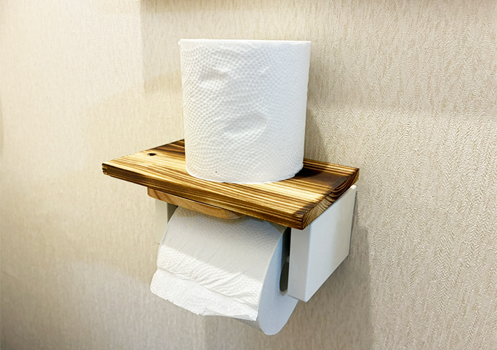 100均アイテムで作るトイレ収納グッズ写真（撮影：grapeライフハック編集部）
