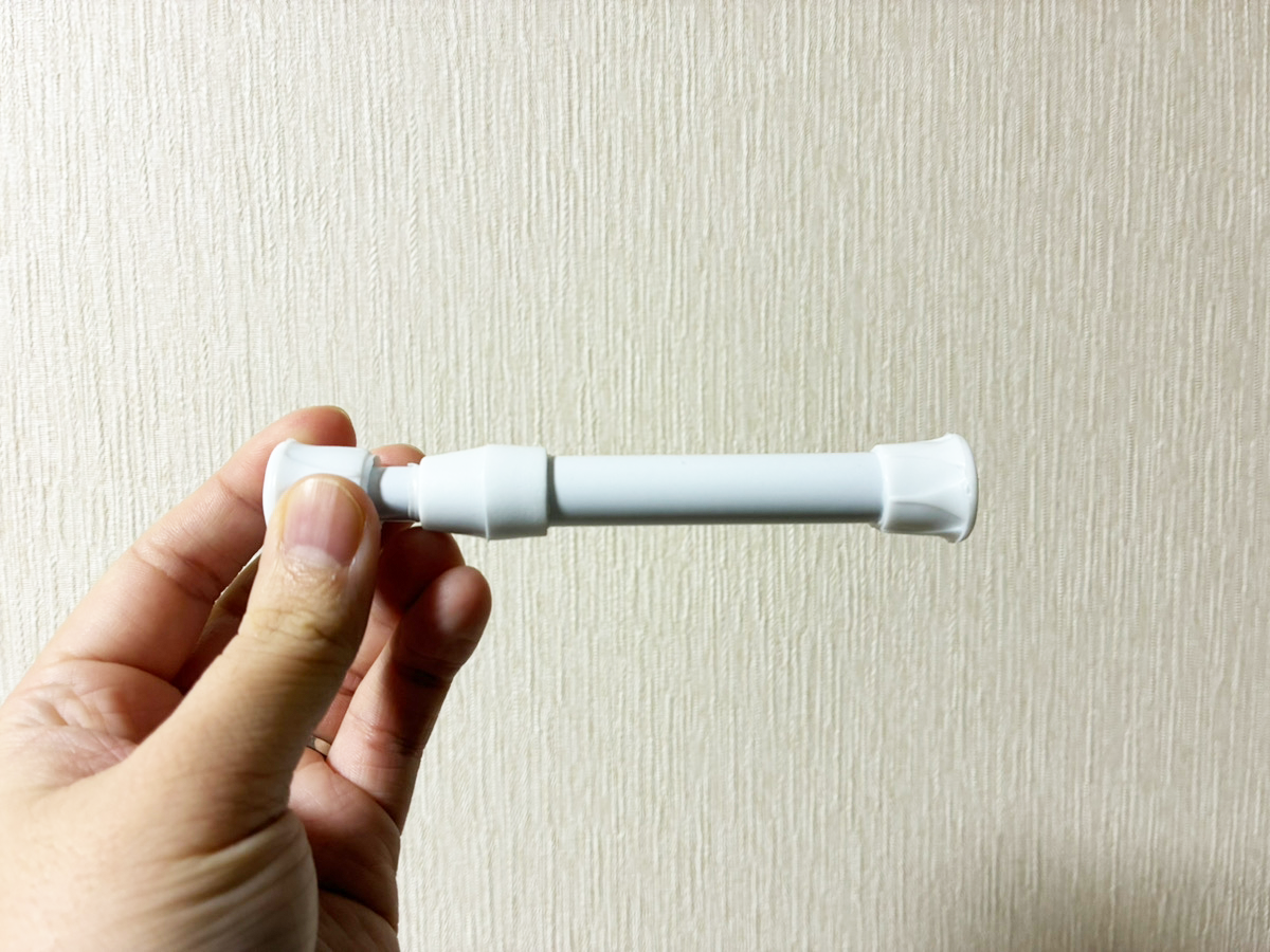 つっぱり棒の活用写真(撮影:grapeライフハック編集部)