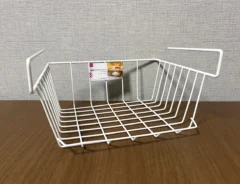 『PE棚用吊り下げワイヤーバスケット』の画像