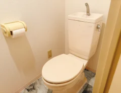 賃貸のトイレの写真（撮影：grapeライフハック編集部）