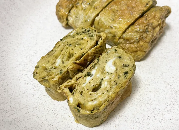 緑茶入りの玉子焼きの写真（撮影：grapeフード編集部）