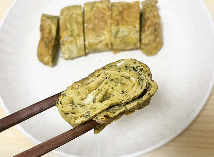 緑茶入りの玉子焼きの写真（撮影：grapeフード編集部）