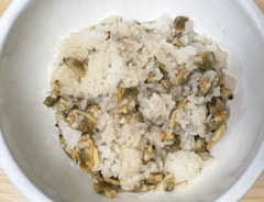 アサリの混ぜご飯の写真（撮影：grapeフード編集部）