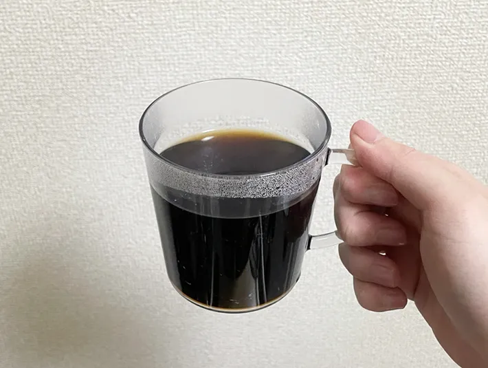 ドリップし終わったコーヒーの写真（撮影：grapeフード編集部）