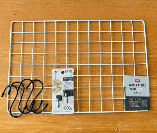 収納に使う材料（撮影：grapeライフハック編集部）