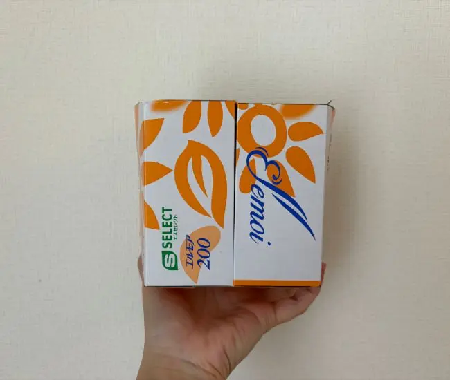 半分に折った様子（撮影：grapeライフハック編集部）