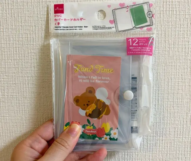 ダイソーのカードホルダー（撮影：grapeライフハック編集部）