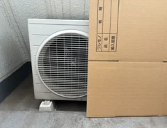 室外機の周りにものを置いている写真（撮影：grapeライフハック編集部）