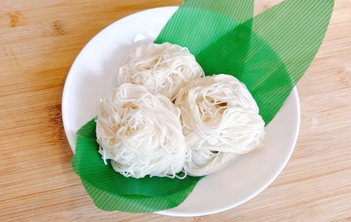 『余ったそうめん』の写真（撮影：キジカク）