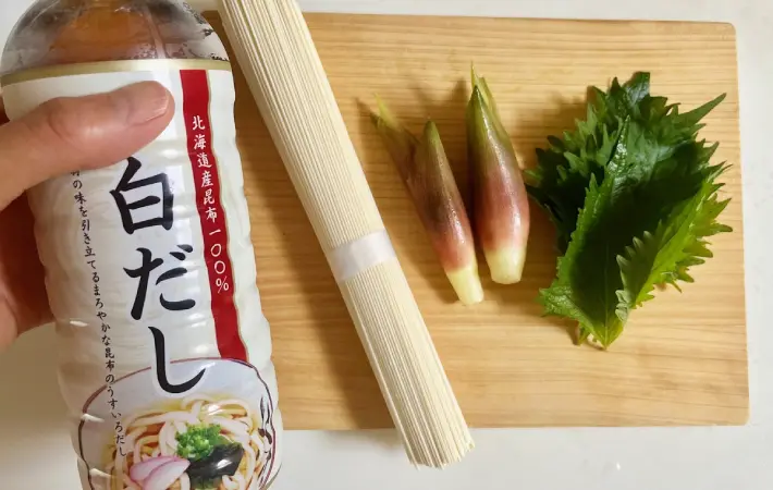 材料の写真（撮影：エニママ）