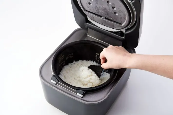 炊飯器の写真