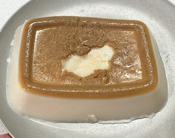 完成したきな粉プリンの写真（撮影：grapeフード編集部）