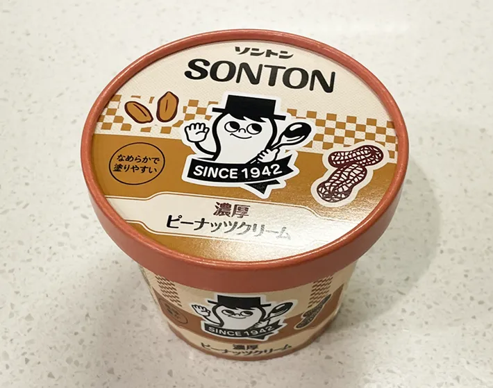 『濃厚ピーナッツバタークリーム』の写真（撮影：grapeフード編集部）