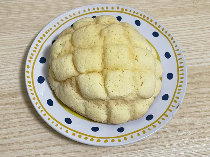 メロンパンの写真（撮影：grapeフード編集部）