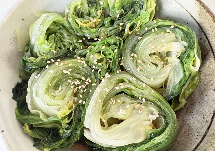 『レタス巻き』の完成画像（撮影：エニママ）
