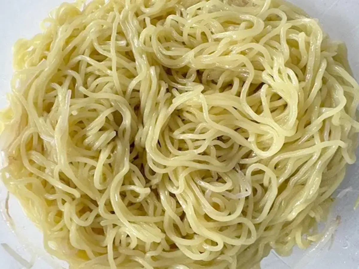 冷やし中華の麺