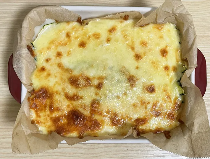 焼き上がったズッキーニと豆腐の『ラザニア風』
