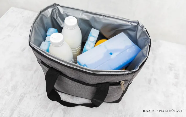 『Gray cooler bag』の写真
