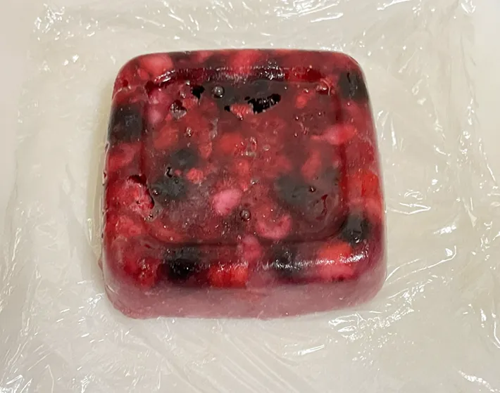 凍らせたゼリーの写真（撮影：grapeフード編集部）