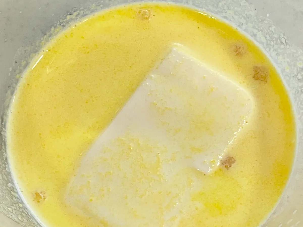 コーンスープに豆腐を合わせた場面（撮影：grapeフード編集部）