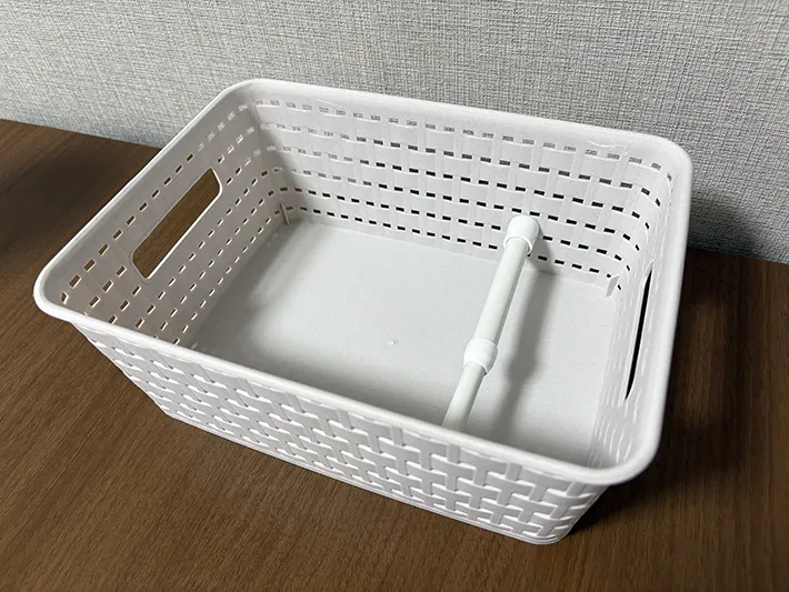 つっぱり棒の画像