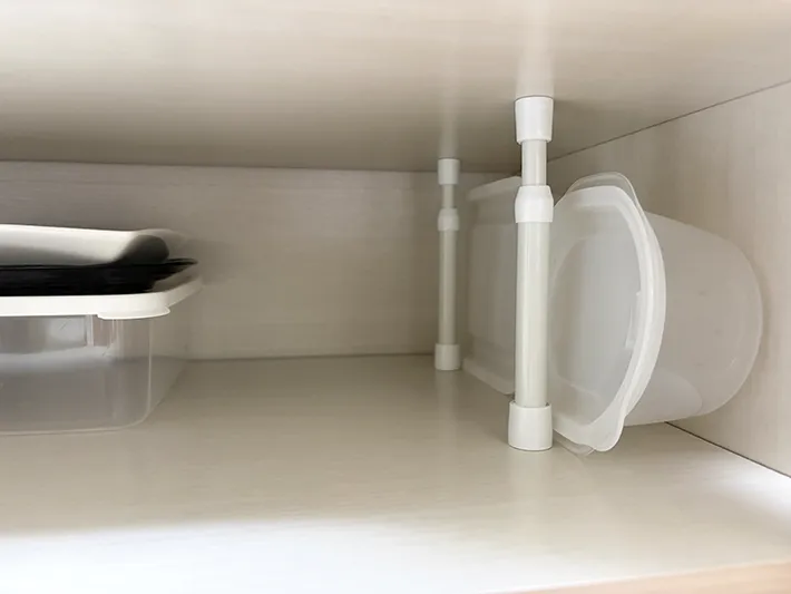 つっぱり棒の画像