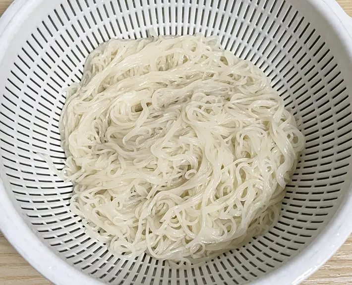 ゆでたそうめんの写真（撮影：grapeフード編集部）