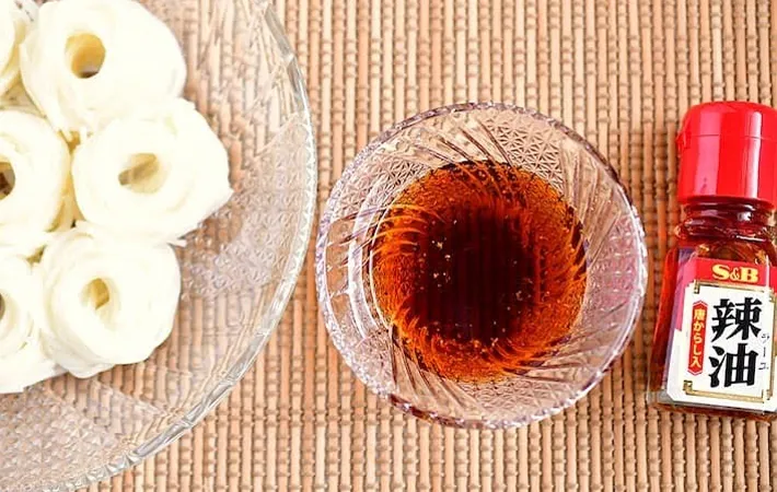 『ラー油入りのそうめんつゆ』の写真（撮影：小泉明代）