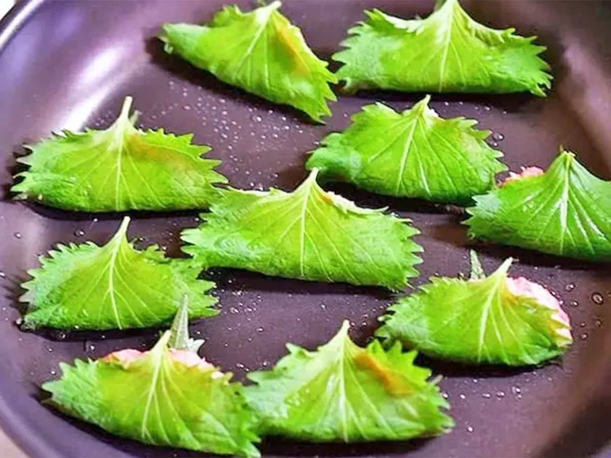 大葉の餃子風(撮影:小泉明代)