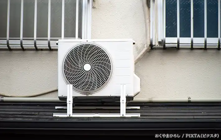エアコンの室外機の写真