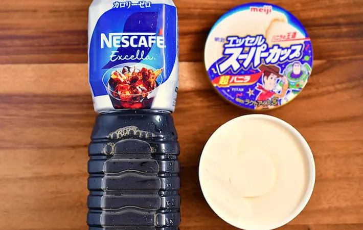 コーヒーとバニラアイスの写真（撮影：小泉明代）