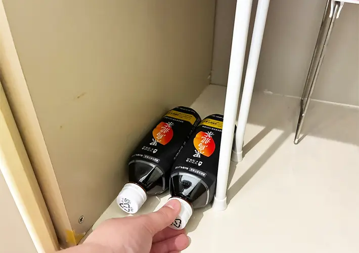 つっぱり棒の活用写真（撮影：grapeライフハック編集部）