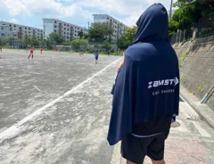 最高気温38℃でも涼しいって本当？　話題の冷感ポンチョに「夏のお出かけで欠かせない！」