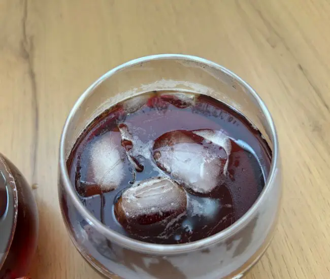 完成したアイスコーヒー（撮影：grapeフード編集部）