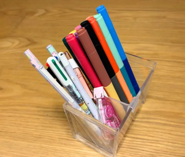 文房具を収納した様子（撮影：grapeライフハック編集部）