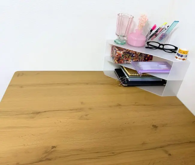 ファイルボックスにものを収納している写真（撮影：grapeライフハック編集部）