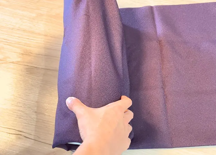 トイレットペーパーをクルクル巻いているところの画像（撮影：キジカク）