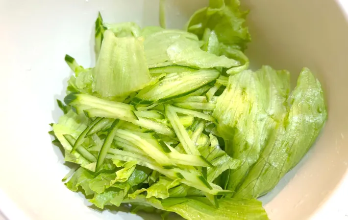 カットした野菜の画像（撮影：エニママ）