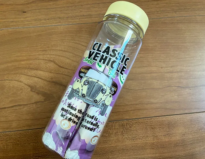 スティック型粉末飲料を100均ボトルに収納した画像（撮影:エニママ）　