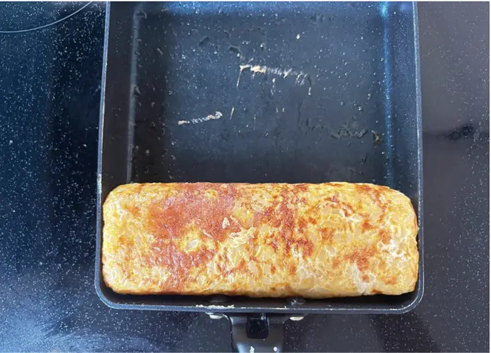 玉子焼きを巻いた画像（撮影：エニママ）
