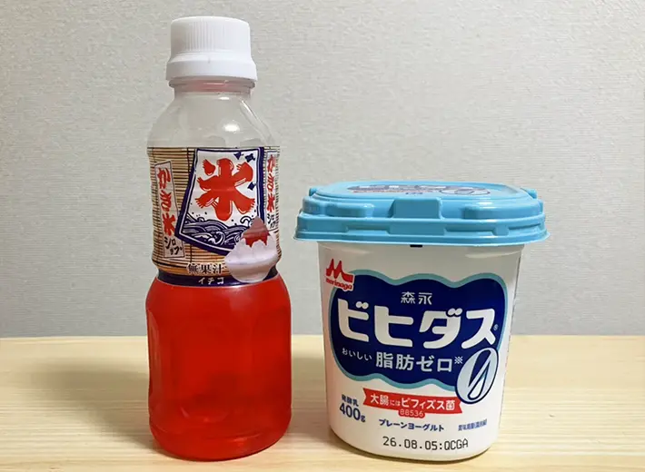 ヨーグルトとかき氷シロップの写真（撮影：grapeフード編集部）