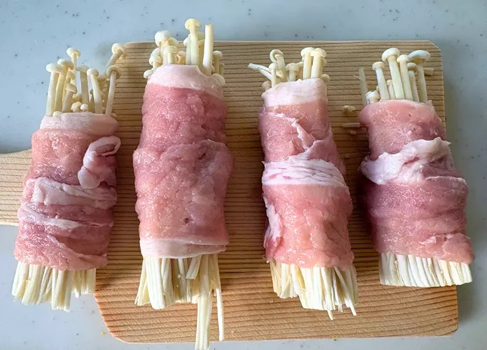 えのきに豚肉を巻いた画像（撮影：エニママ）