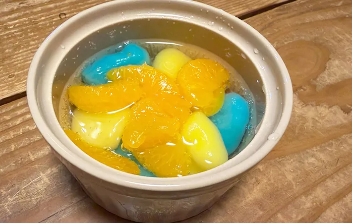 カラフル白玉のフルーツポンチの完成画像（撮影：エニママ）