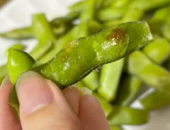 蒸した枝豆の写真（撮影：grapeフード編集部）