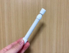 つっぱり棒の画像