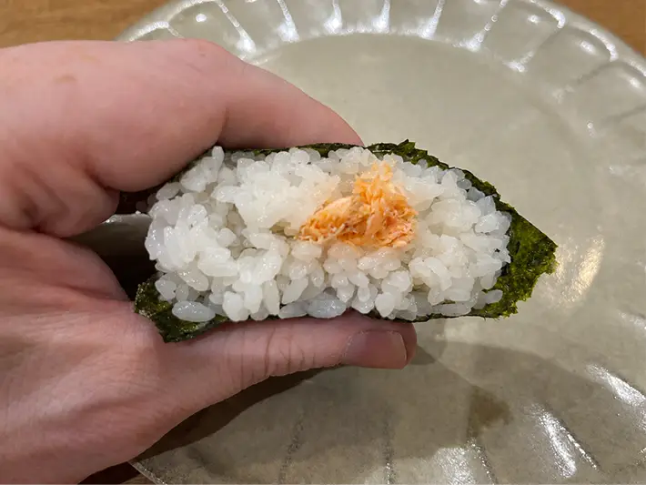 外国人のおすすめのおにぎりの写真（撮影：grapeフード編集部）