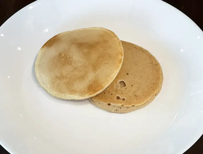 緑茶入りのホットケーキの写真（撮影：grapeフード編集部）