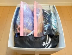 BOXに収納する写真（撮影：Classy Life）