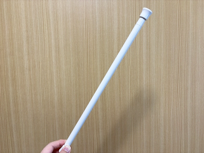 つっぱり棒の画像
