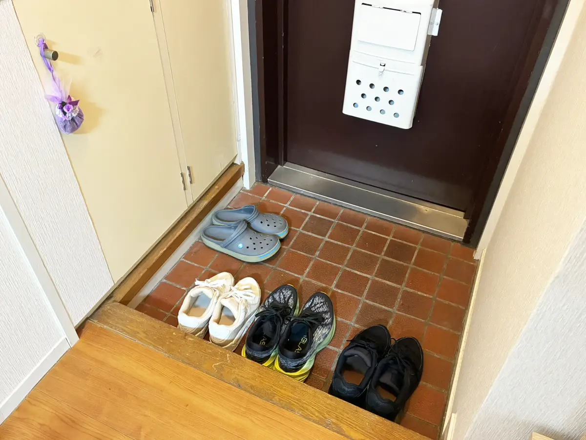 玄関の写真(撮影:grapeライフハック編集部)